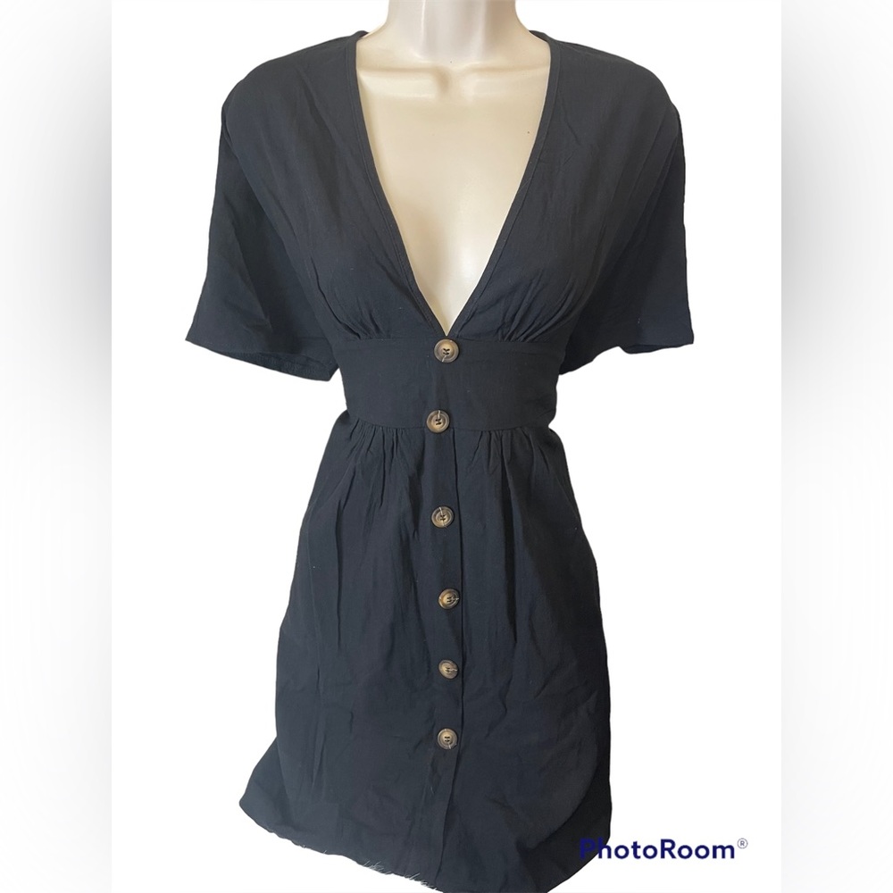 Beautiful black dress V neck
